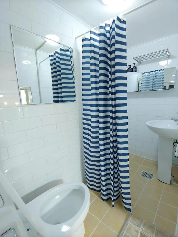 Kaki In Hongdae Hotel Seoul 2*,